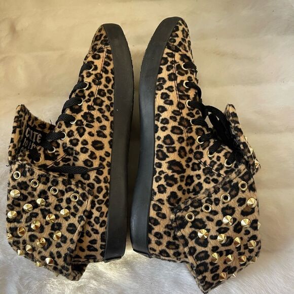 Cute to the Core Leopard prints studs versatile lace up /ankle sneakers … - Picture 10 of 12